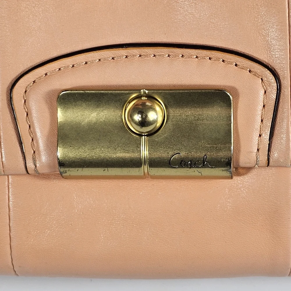 Vtg COACH Peach Leather Shoulder Bag (14755) RARE - Picture 3 of 14